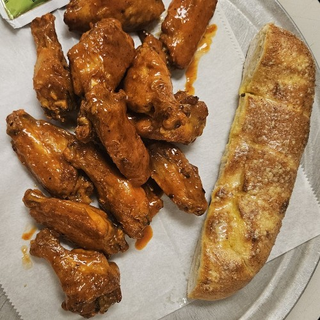 Pizzano Wings (28 Pieces)