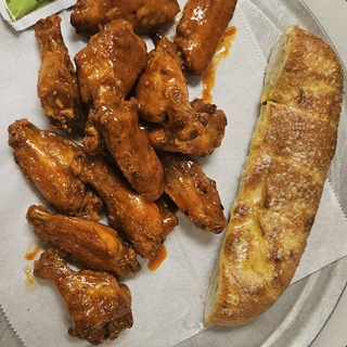 Pizzano Wings (12 Pieces)